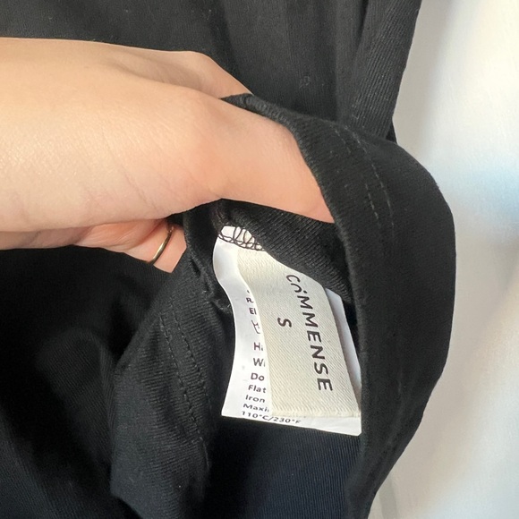 Double Keyhole Long Sleeve Top - Picture 2 of 2